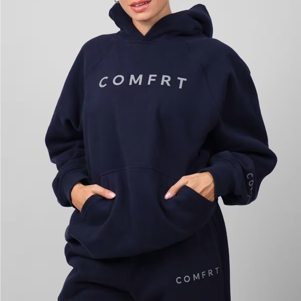 NIB Comfrt Limited Edition Tranquil Hoodie in Navy Sz Large. Sold out color!